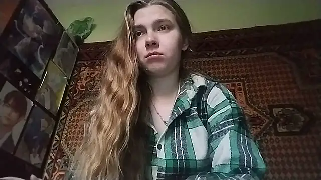 KikiBang online show from 11.29.25