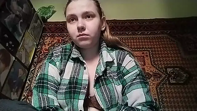 KikiBang online show from 02.23.26