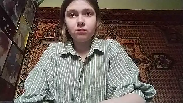 KikiBang online show from 02.27.26