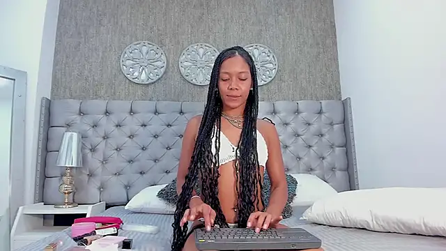 DaimondJohnson online show from 04.03.26