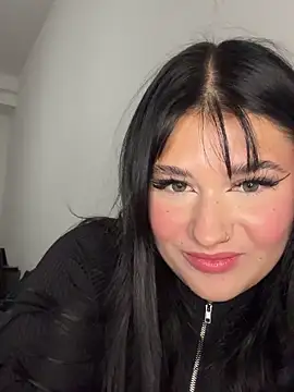 Snapshot of KimberlyBlue chatting on 11.24.25 KimberlyBlue online show from 11.24.25