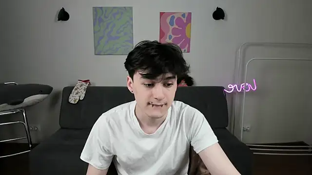 kevinhunter  online show from 12.02.25