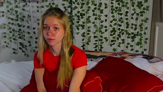 Cute Beautiful Princess online show from 11.28.25