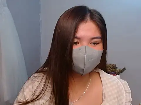 Snapshot of SUSU_chubby chatting on 11.20.25 SUSU chubby online show from 11.20.25