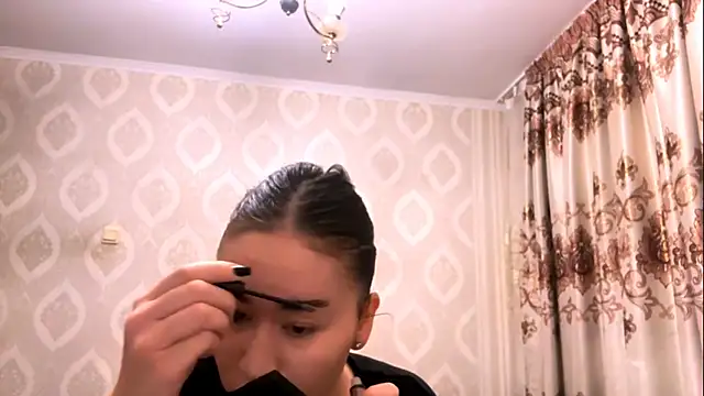 Snapshot of LuridAnxiety chatting on 11.23.25 LuridAnxiety online show from 11.23.25