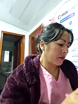 JustSamantha  online show from 04.05.26