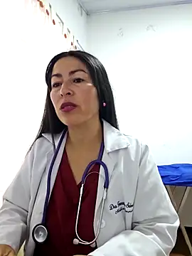 JustSamantha  online show from 04.20.26