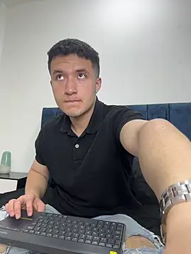 Ethan-Connor online show from 11.28.25