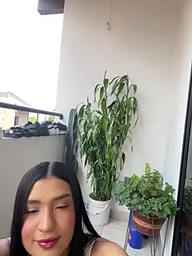 Amira-Zahra online show from 03.19.26