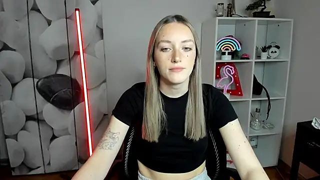 EvelynBlond online show from 01.07.26