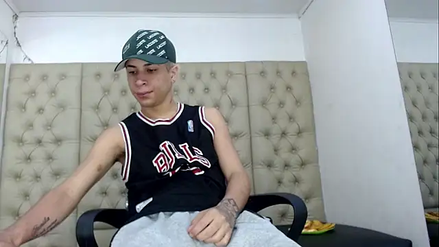 HollmanFronsh online show from 12.15.25