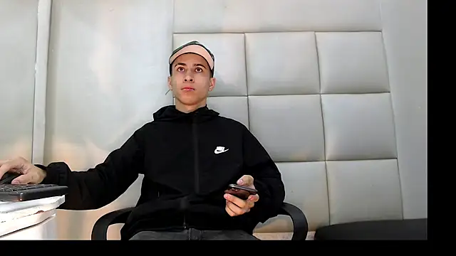 HollmanFronsh online show from 01.13.26