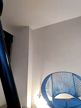 Snapshot of Little__Danni1 chatting on 11.23.25 Little Danni1 online show from 11.23.25