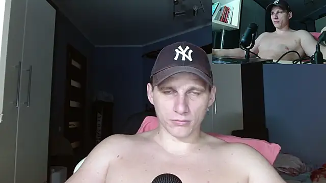 Poliglotjoe1 online show from 12.21.25