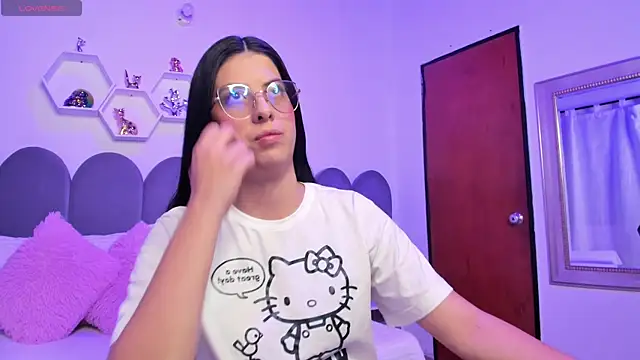 lunagomez24 online show from 01.15.26