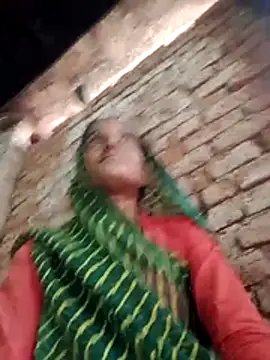 Snapshot of Xxx_suhana chatting on 11.20.25 Xxx suhana online show from 11.20.25