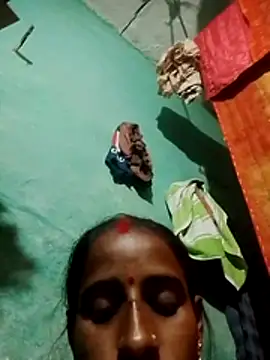 Snapshot of Xxx_suhana chatting on 11.26.25 Xxx suhana online show from 11.26.25