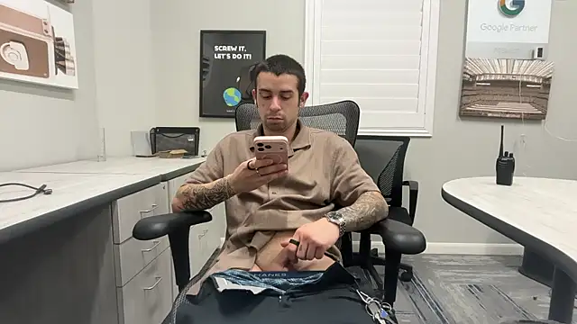 sethhtx713 online show from 04.17.26