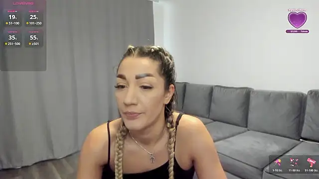 Snapshot of rossana_doll chatting on 02.01.26 rossana doll online show from 02.01.26