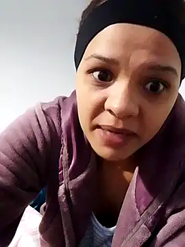 Snapshot of Cadence28 chatting on 11.26.25 Cadence28 online show from 11.26.25