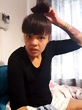 Snapshot of Cadence28 chatting on 11.29.25 Cadence28 online show from 11.29.25