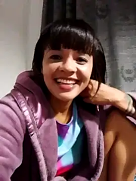 Snapshot of Cadence28 chatting on 11.29.25 Cadence28 online show from 11.29.25