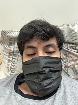 Snapshot of KabirDickhead chatting on 11.26.25 KabirDickhead online show from 11.26.25