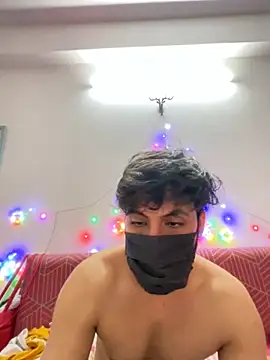 Snapshot of KabirDickhead chatting on 11.28.25 KabirDickhead online show from 11.28.25