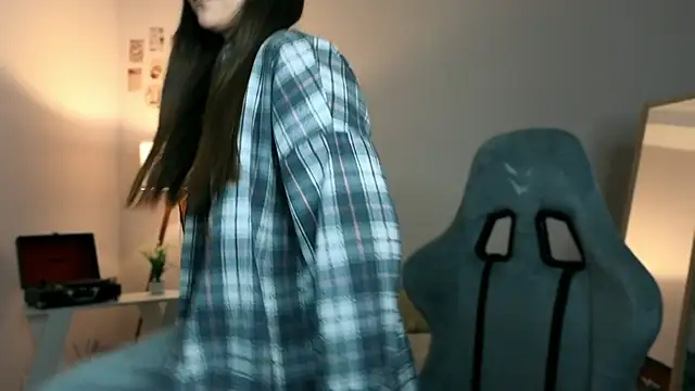 Vexorine online show from 04.12.26