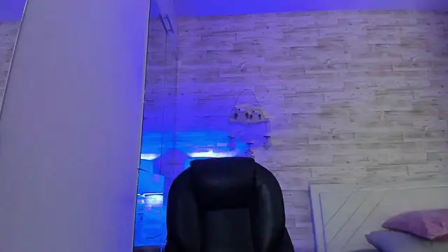 Emir Ozan  online show from 01.17.26