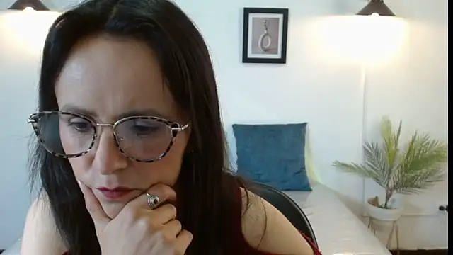 Juliana  lx online show from 12.05.25