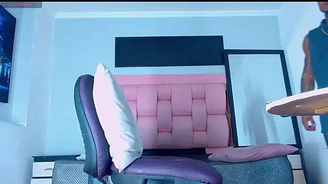 Hot Latino x online show from 02.06.26