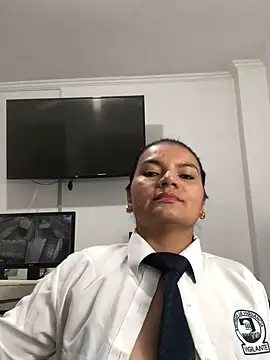 Rosa Vidal  online show from 11.21.25