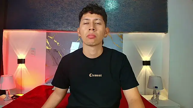 Snapshot of Abeel_Ordaz chatting on 11.27.25 Abeel Ordaz online show from 11.27.25