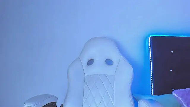 Snapshot of veronicaa_squirt chatting on 02.21.26 veronicaa squirt online show from 02.21.26