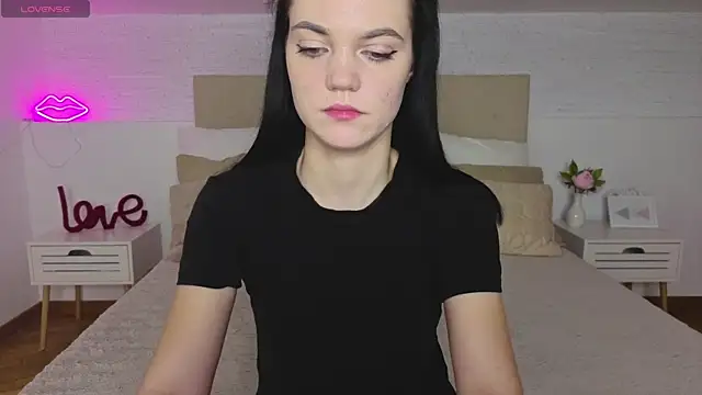 Camila 777  online show from 11.23.25