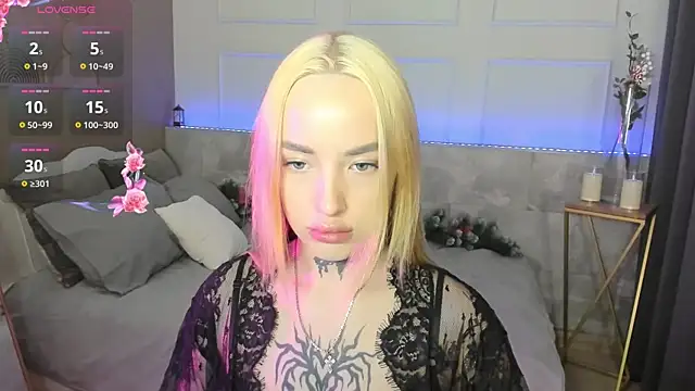 MarquiseMuse online show from 12.21.25