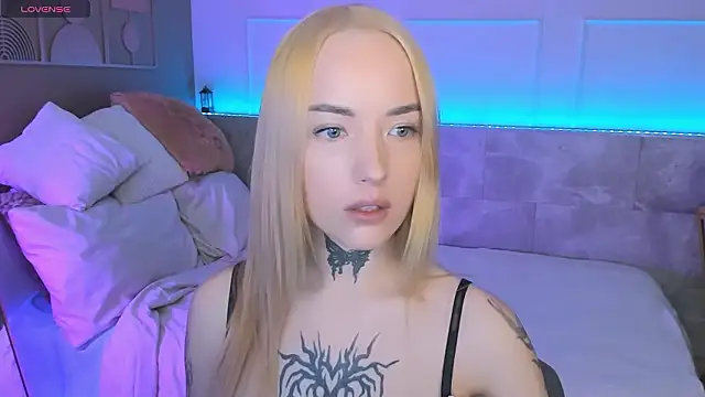 MarquiseMuse online show from 02.15.26