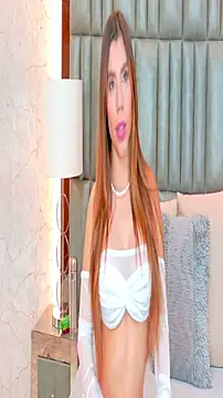 SamantaHall online show from 11.26.25