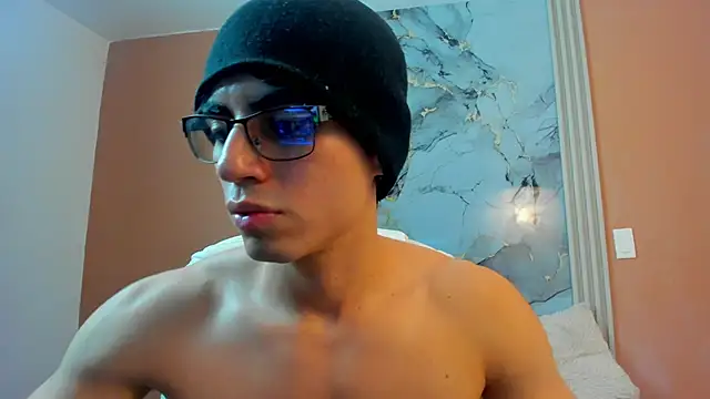 Snapshot of eren_jeager chatting on 11.22.25 eren jeager online show from 11.22.25