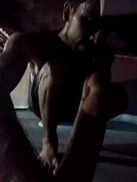 Snapshot of JohnyRaw chatting on 03.29.26 JohnyRaw online show from 03.29.26