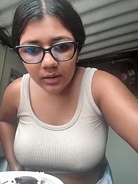 AlexisAndMartina3 online show from 12.20.25