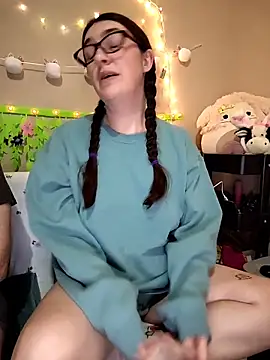 LaylaLucis online show from 03.26.26