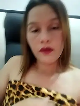 Paola-Lond online show from 11.23.25