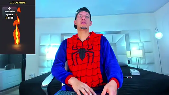 Snapshot of Sebastian_Smith__ chatting on 11.27.25 Sebastian Smith online show from 11.27.25