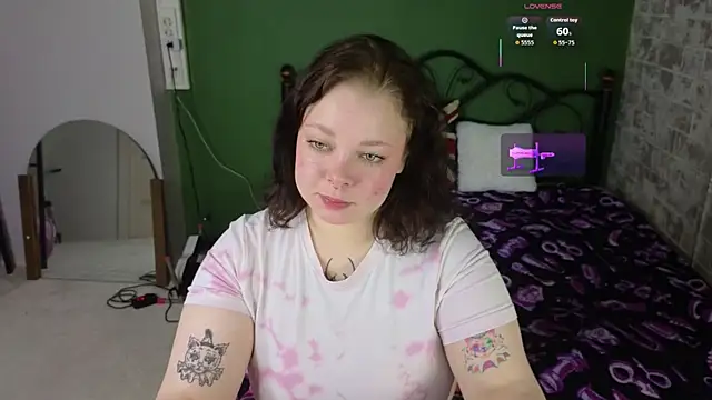 Snapshot of Vlada_vv chatting on 06.03.26 Vlada vv online show from 06.03.26