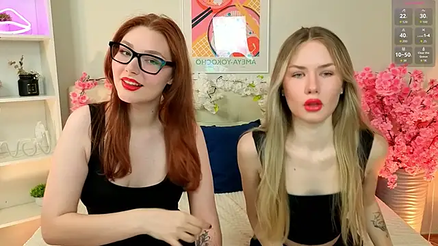 Secret Materialz online show from 11.25.25