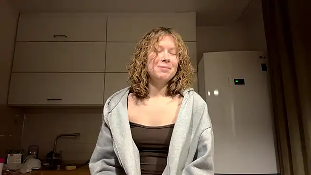 ElfriedaZwack online show from 12.02.25