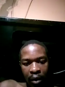 Snapshot of _kaycums_10 chatting on 12.22.25 kaycums 10 online show from 12.22.25