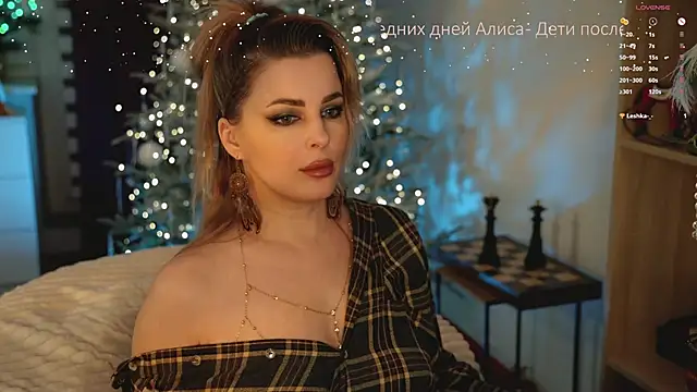 Russian-She-bear online show from 11.29.25